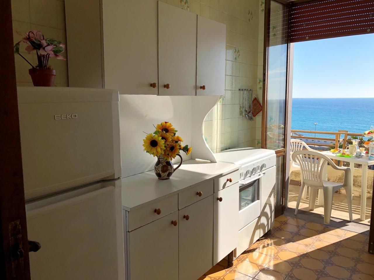 Accomodation Sul Mare Villa Галиполи Екстериор снимка