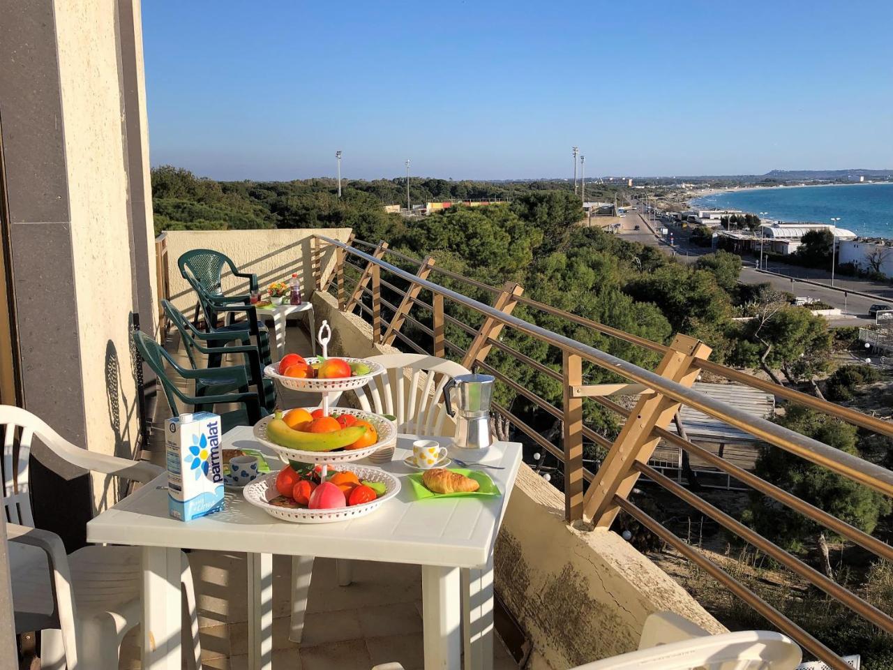 Accomodation Sul Mare Villa Галиполи Екстериор снимка